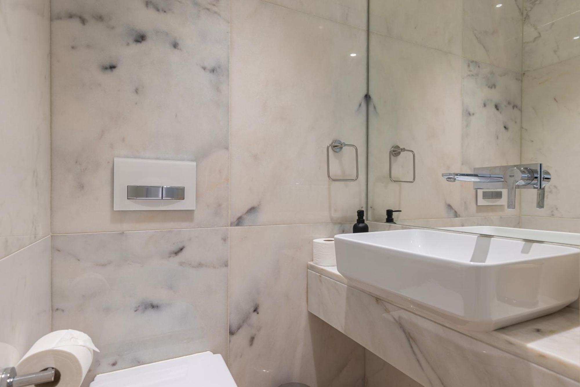 Liberdade Elegance W/Rooftop Pool By Lovelystay Lisboa Exterior foto
